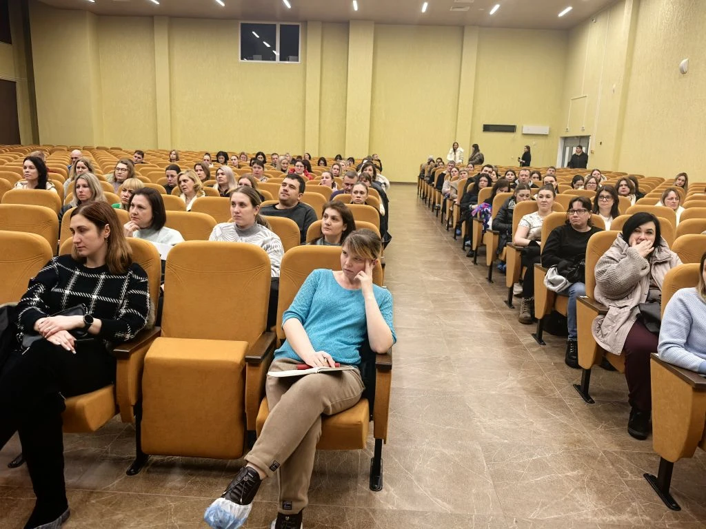 🔹Родительские собрания🔹 📌Согласно плана воспитательной работы в 10 и 11 марта  в школе проходили общ
