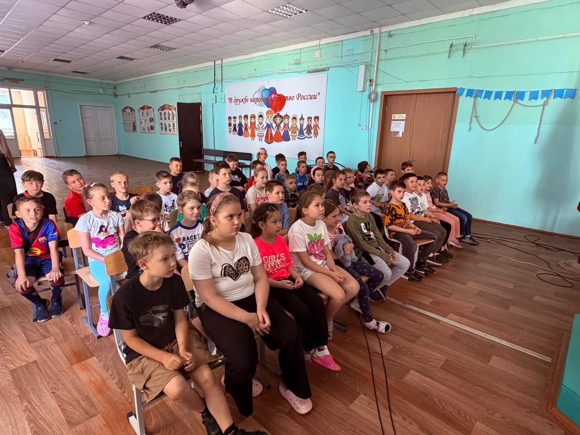 19 июня. Научное шоу про электричество ⚡

Ребята не просто смотрели - они участвовали! Держали плазм