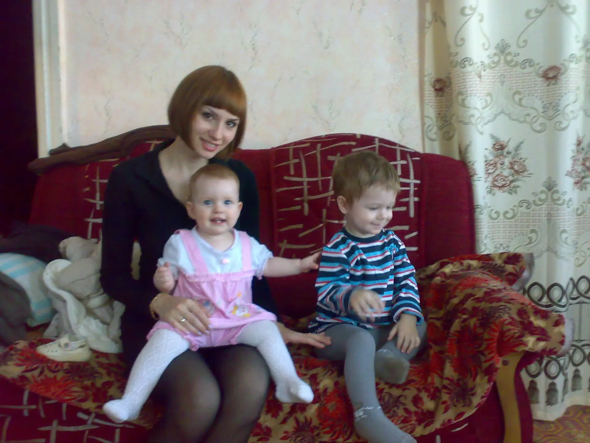 Очень любила время, когда была нужна своей дочке, теперь она выросла, у нее свой путь, ...