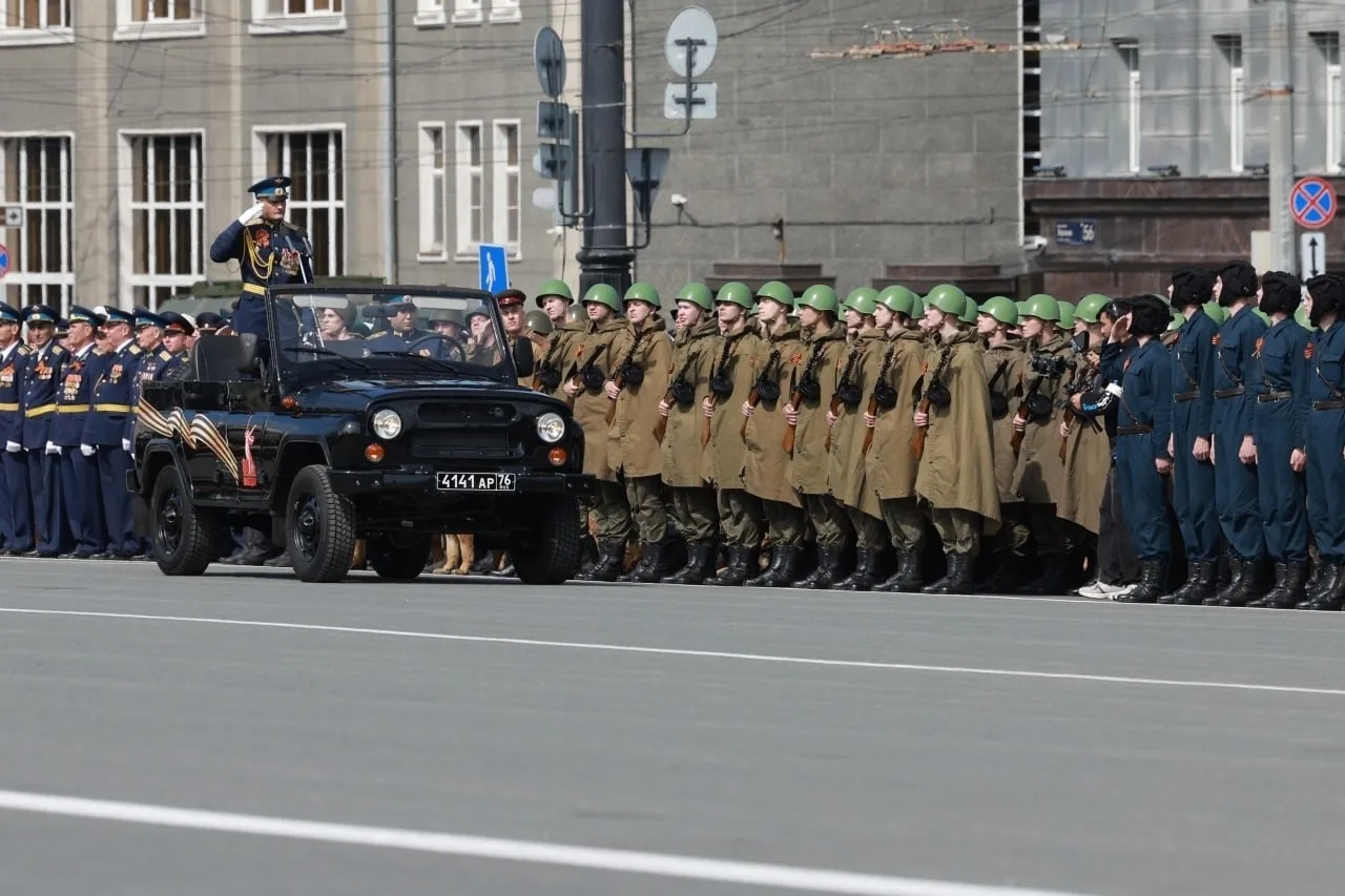 В Челябинске парад Победы состоится без использования военной техники.   Министр общественной безопа