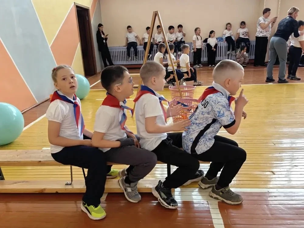 🏆 Спортивные надежды: «Олимпийские звездочки-2026»!  13 мая в нашей школе ярко и энергично завершилс