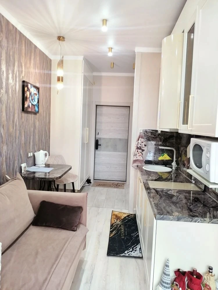 #ОЛЬГИНКА 3й мкр дом 21  Еврооднушка  с террасой в новом ЖК "SunHills".  До моря 10мин. пешком. Собс