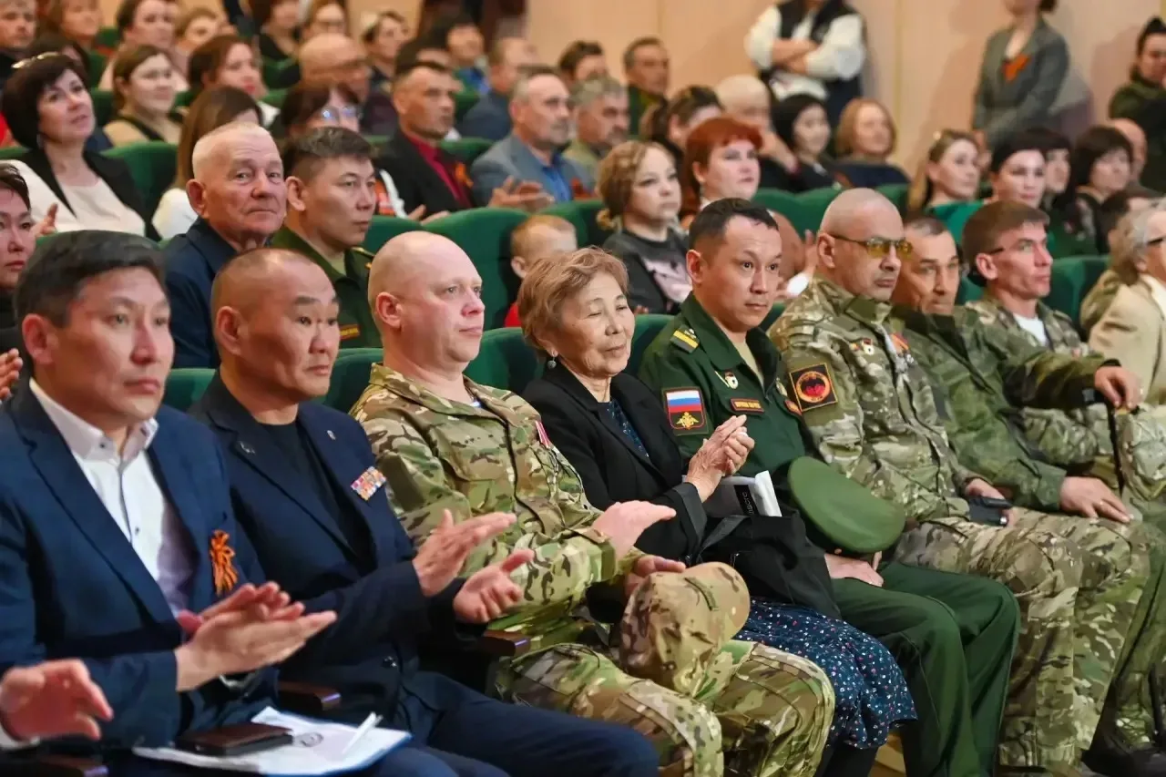 Сегодня прошла очередная насыщенная поездка по району. Проехали как по проблемным объектам Заиграевс