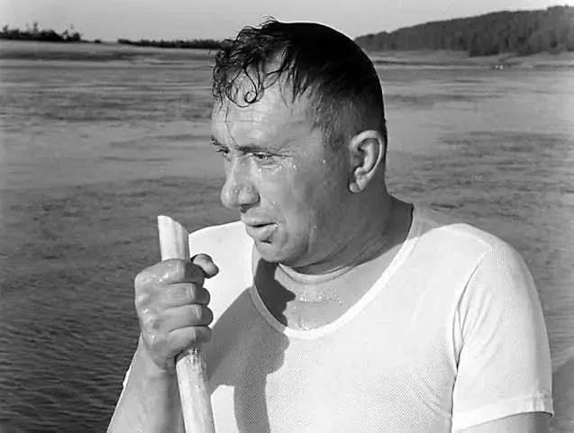 Алексей Макарович Смирнов — советский актёр театраи кино. Заслуженный артист РСФСР (197...