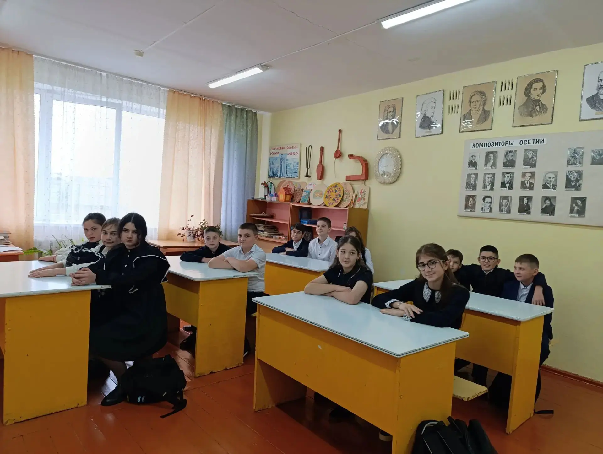 🔷 В понедельник, 7 сентября 2026 года, в нашей школе прошло занятие цикла «Разговоры о...