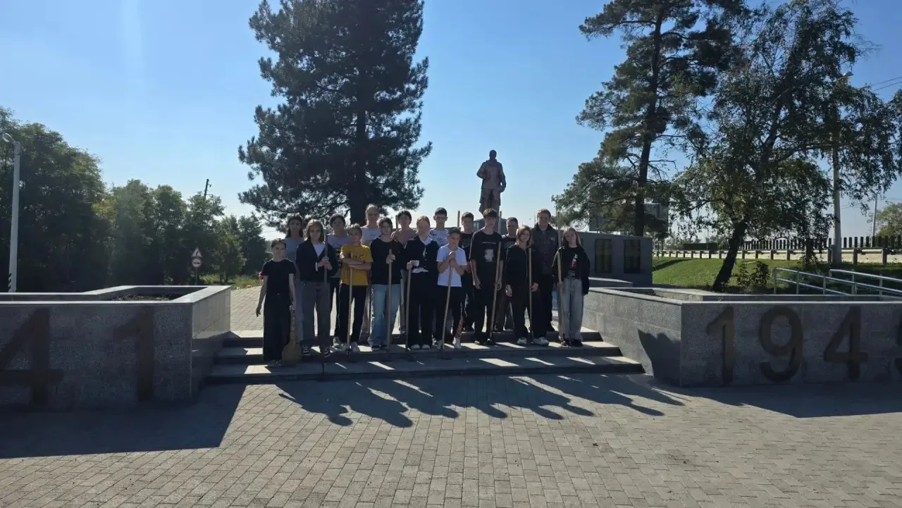 Сегодна на уроках технологии учащиеся 7х классов под руководством Евенко Нины Петровны ...