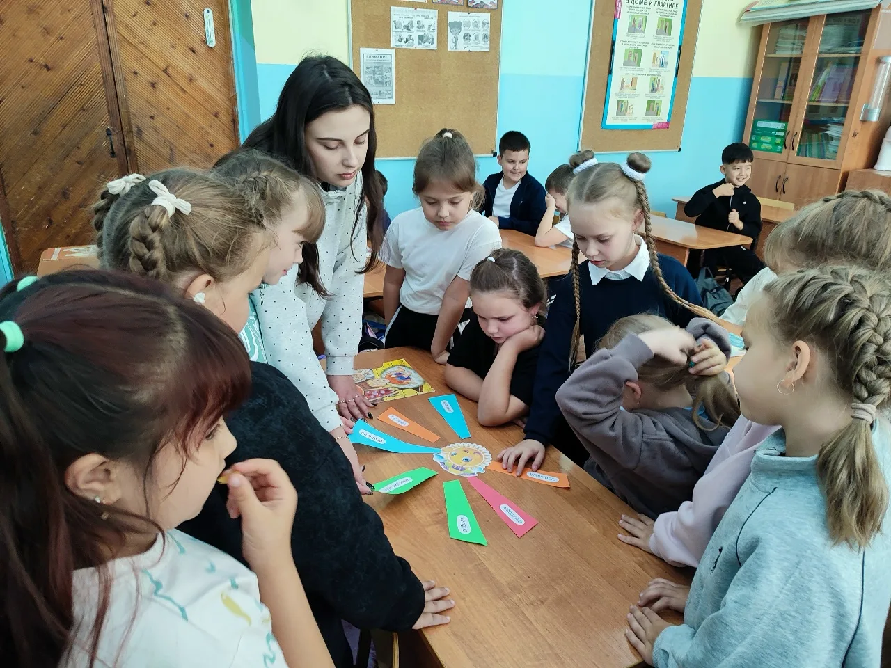 📸 Хорошо нам рядышком с дедушкой и бабушкой!​