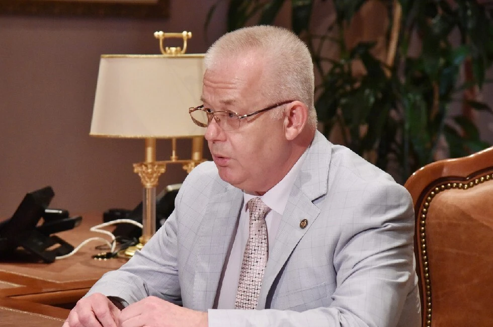 Ректора ДонГМУ и соавторов учебника «Пропедевтика внутренних болезней» наградили премие...