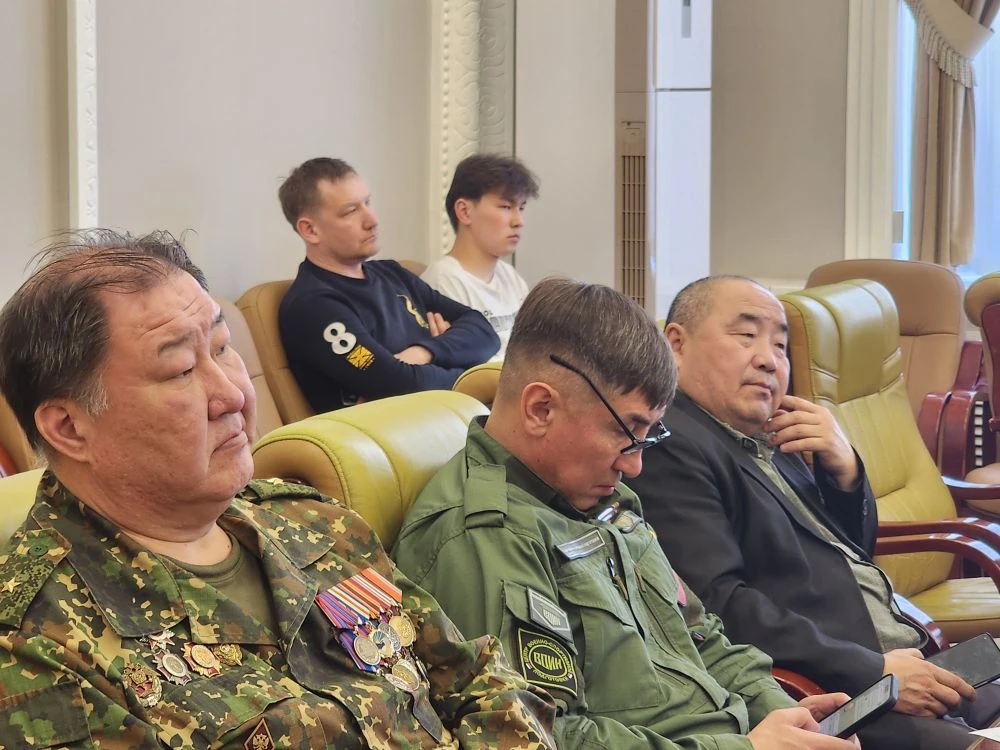 Сегодня в Правительстве Бурятии прошло совещание по вовлечению ветеранов спецоперации в патриотическ