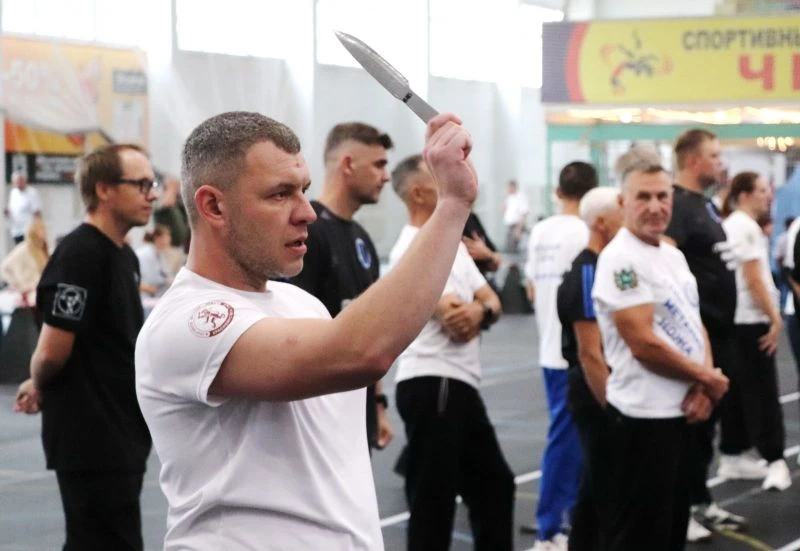 🎯 Алтайские спортсмены завоевали восемь наград на Всероссийских соревнованиях по спорт...