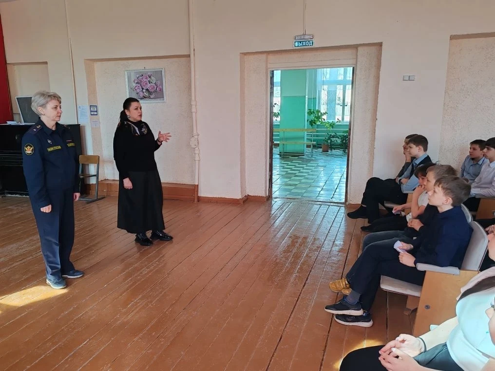 17.04.2026 заместителем председателя комиссии по делам несовершеннолетних Гагаринского ...