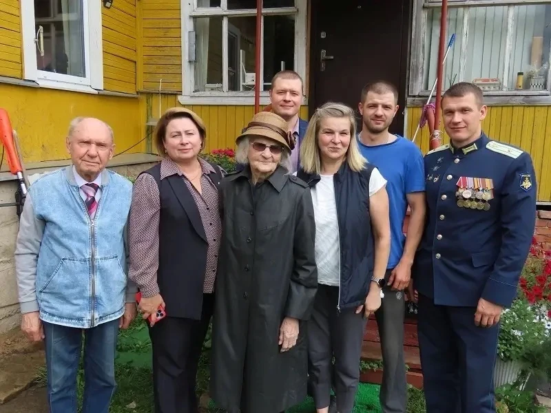 Ветеран Валентина Пименова из Сланцевского района отметила 100-летие