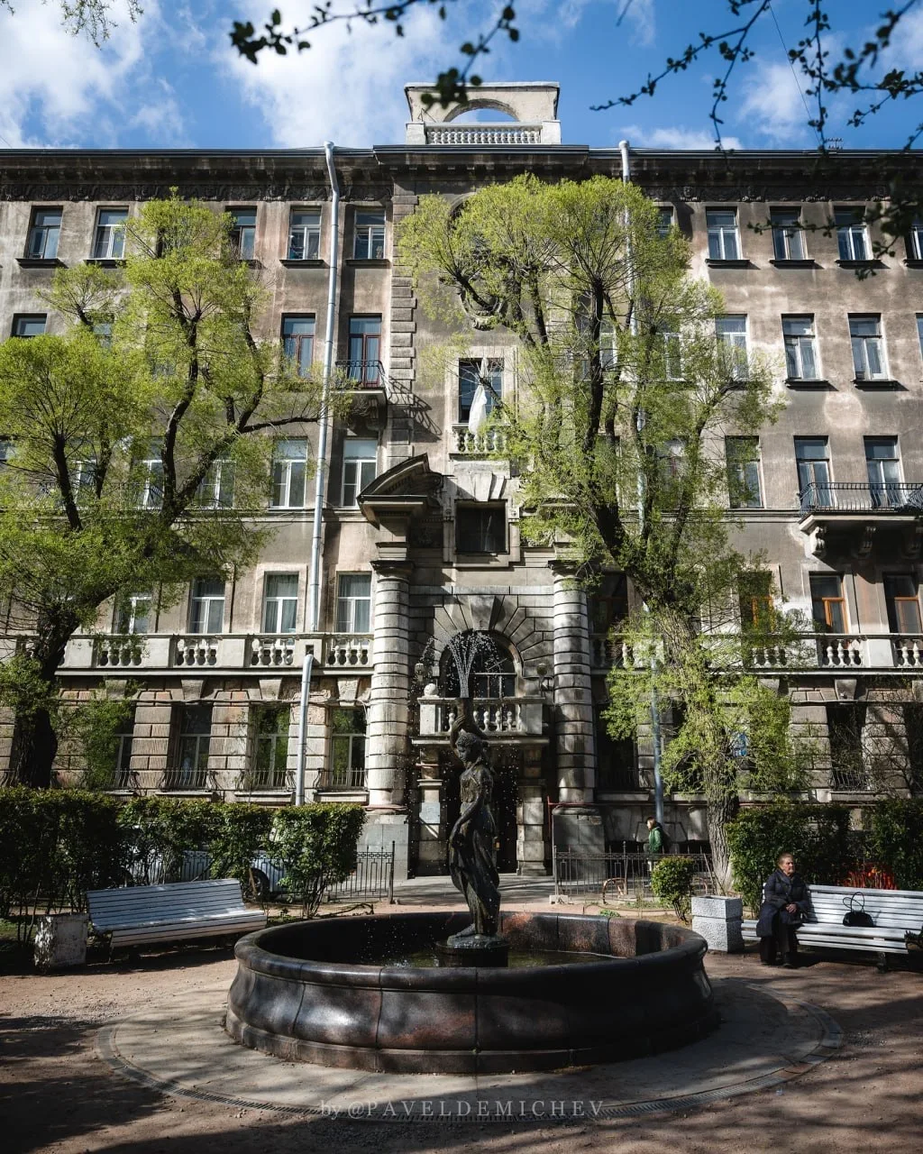 🌿 Секретный сад, спрятанный в самом центре Петербурга