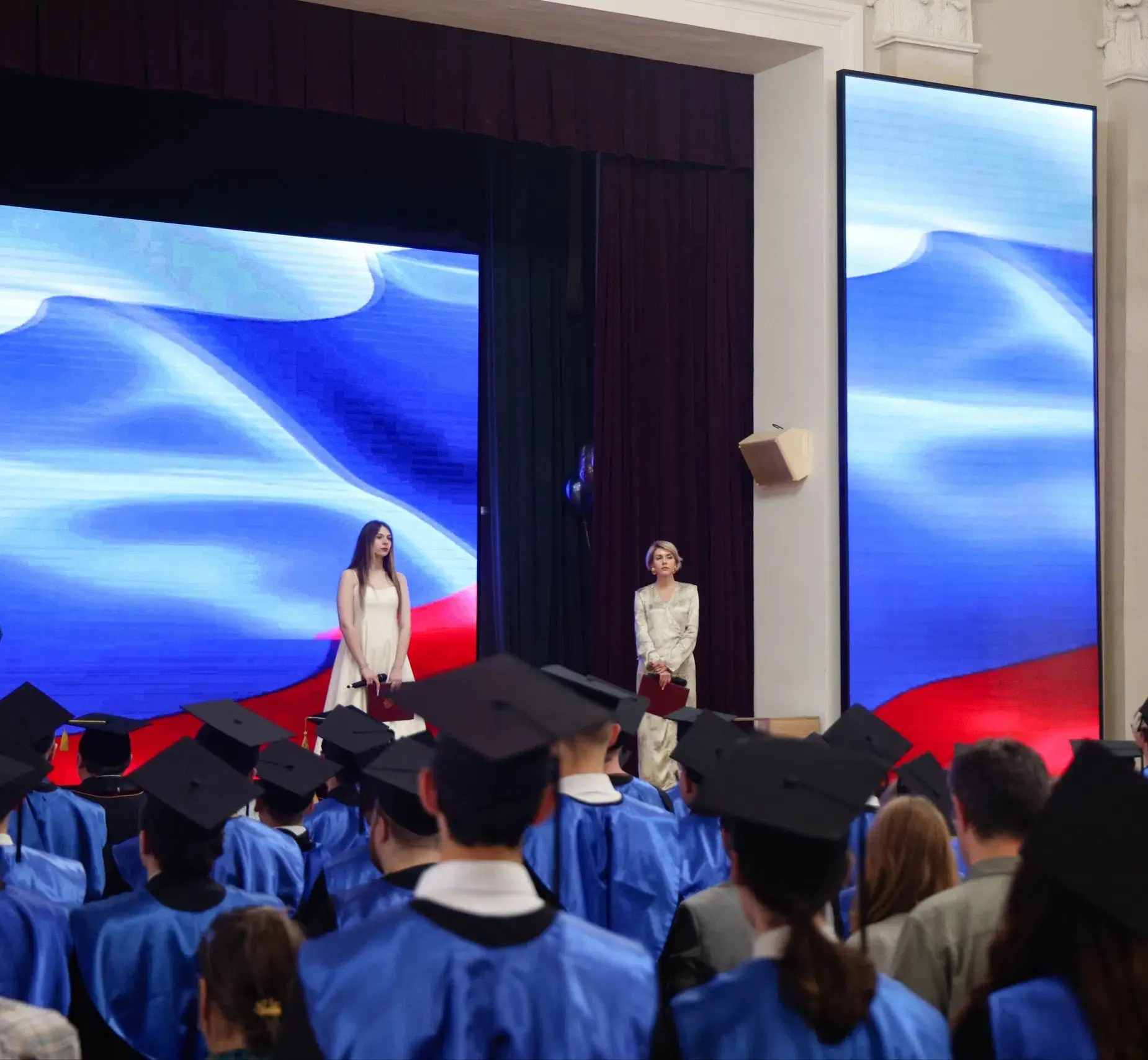 🎓 24 июля в Институте энергоэффективности и водородных технологий прошла торжественная...