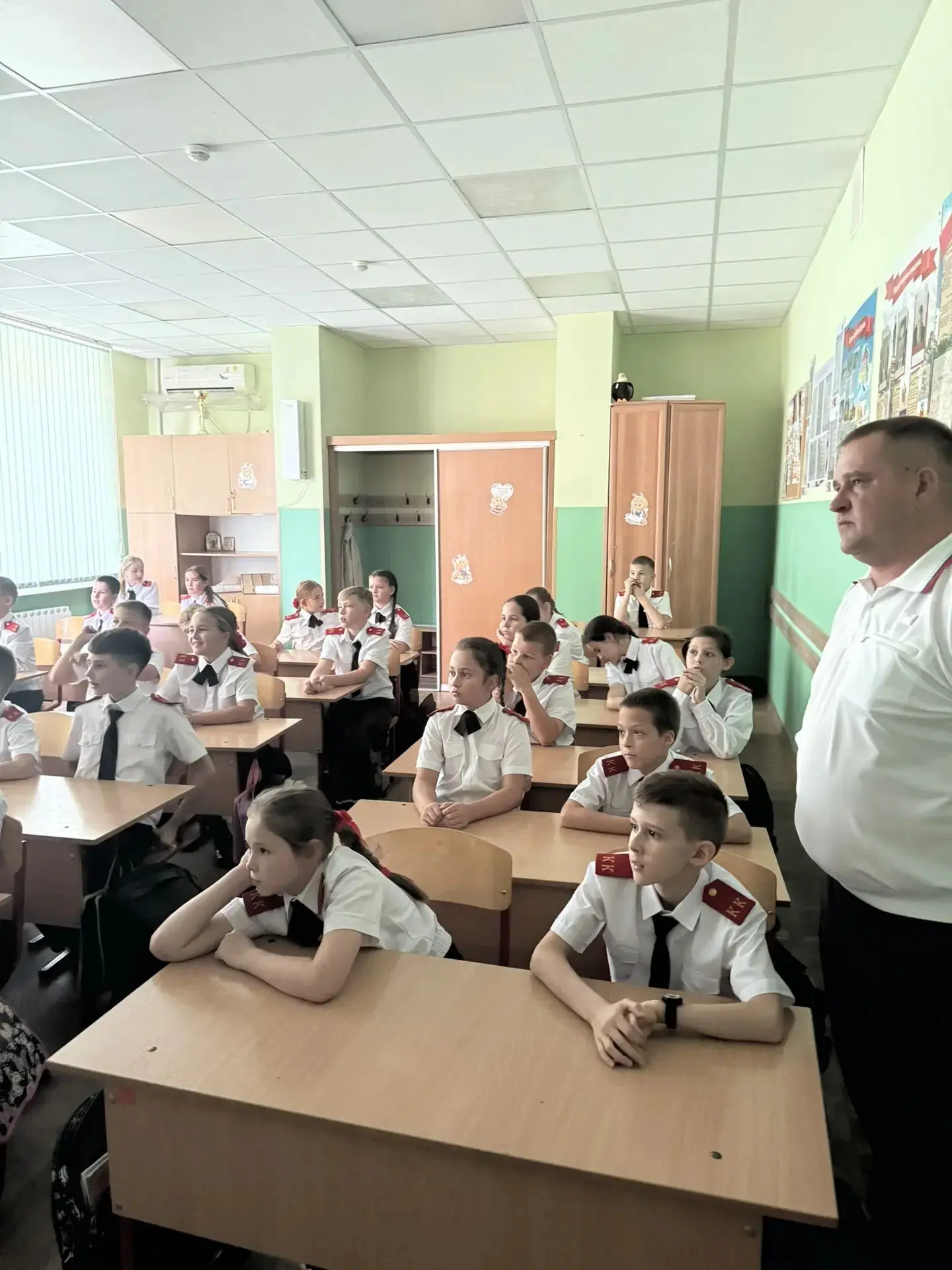 ✅ Занятие по ПДД в 4 «Б» ✅