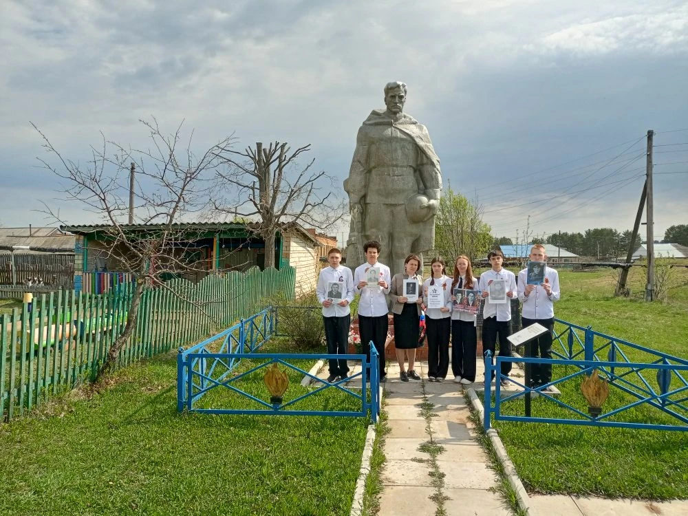 День Победы — это вечный огонь памяти, который напоминает нам о цене, заплаченной за мир и свободу. 