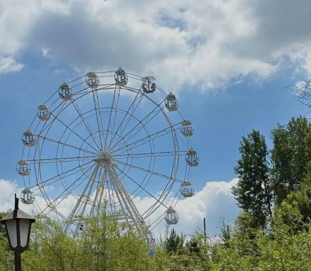 🎡 Не прошло и трёх лет…