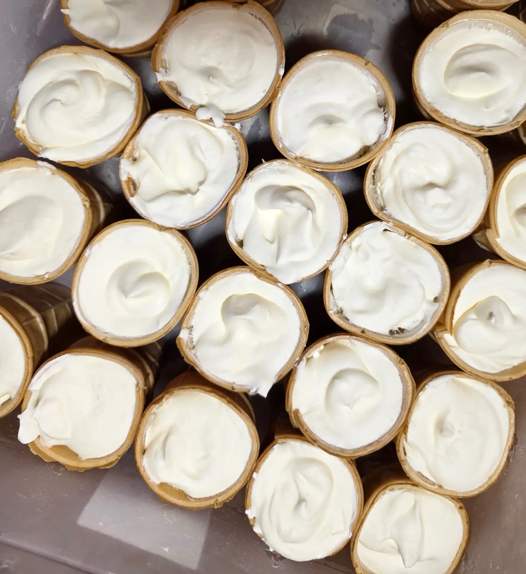 🍦 Праздник мороженого на ферме «Брёзы»: 6 и 7 июня!

В честь праздников этой недели — Дня защиты де