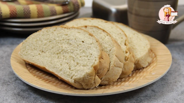 Батон с цельнозерновой мукой в духовке