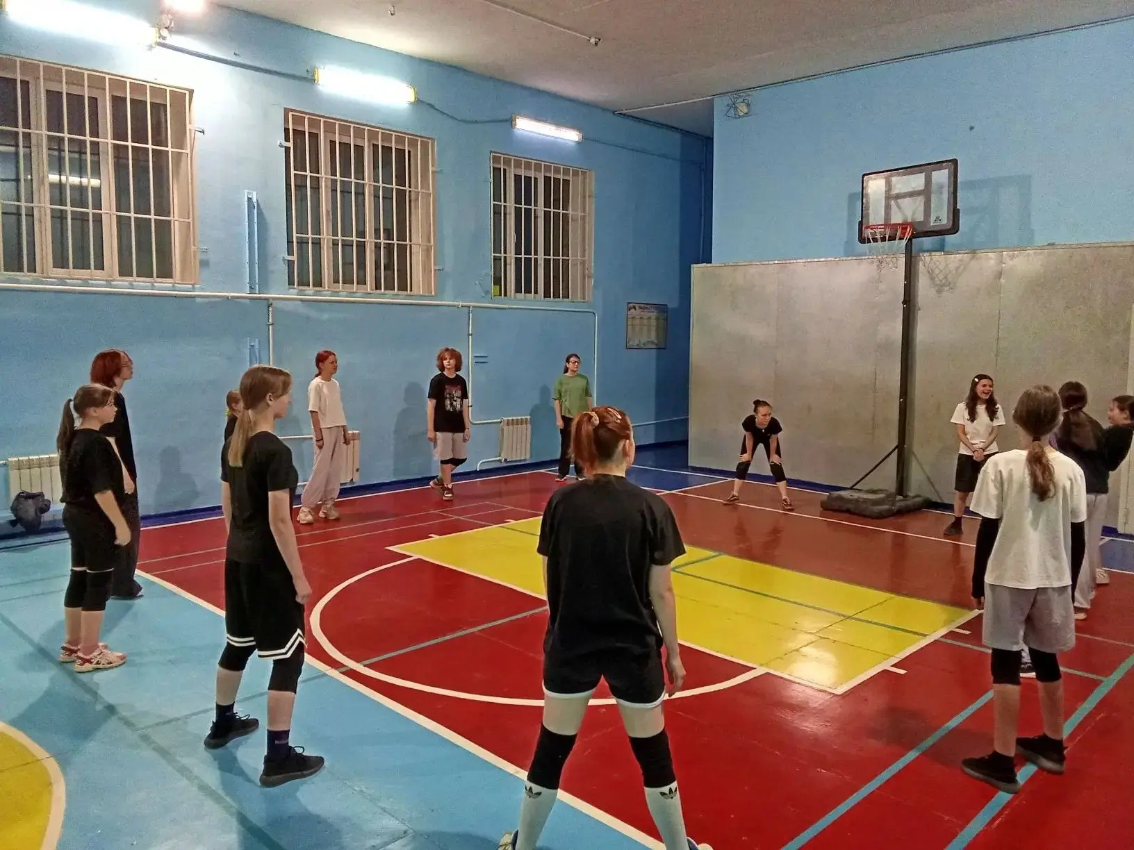 🏐 Волейбол в Центре юных техников: учимся побеждать — вместе! 🤩