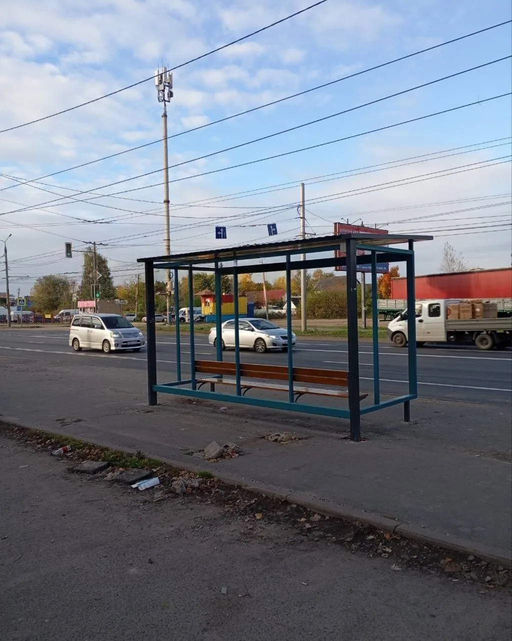 ‼️Нам пишут: Хотелось бы отметить новые остановки. Новый городок. Наступает сезон дожде...