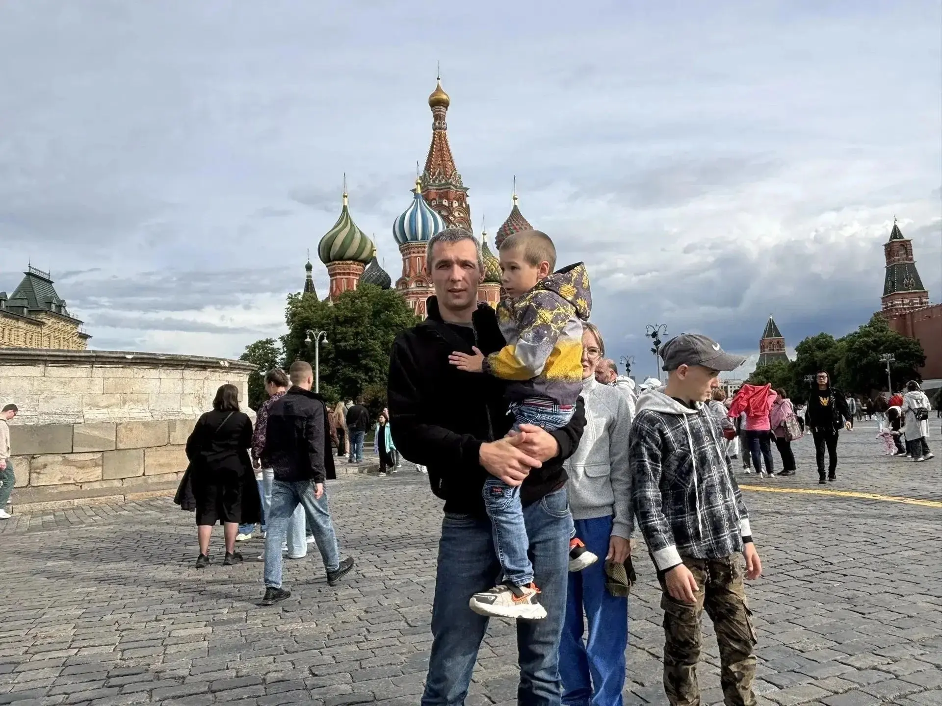 📸Метелкин Максим с папой Андреем принимают участие в конкурсе "Папа в объективе", посв...