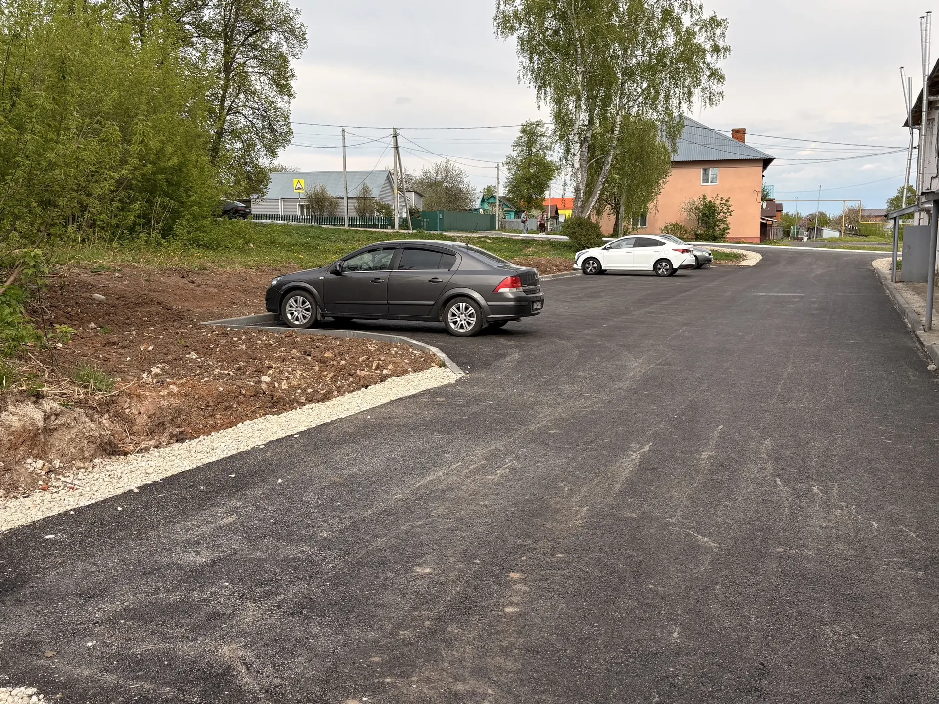 ✅ Два двора в Лаишево практически готовы  По программе «Наш двор» на двух адресах в Лаишево основные