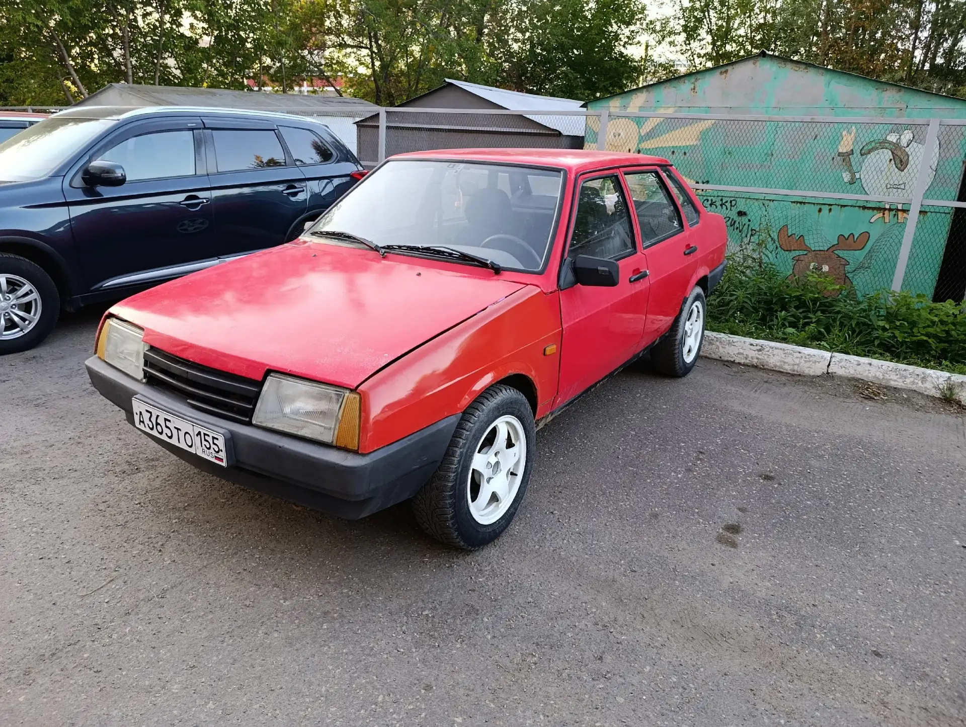 Автомобиль ваз 21099 г 1997 на отличном ходу, стоит 16-ти клаповный мотор 124, не дымит...