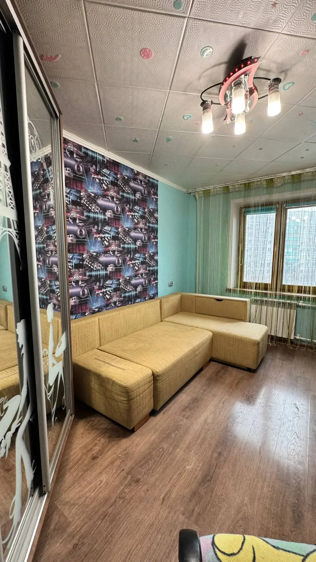 🏡 3‑комнатная квартира на Левом Берегу (Восточный)!  📍 Адрес: ул. Киевская, 7 (4‑й этаж из 9).  📐 Пл