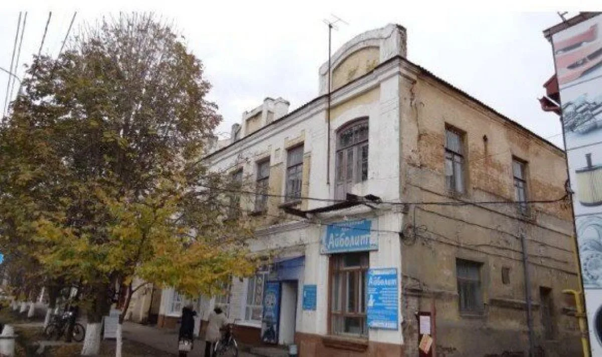 Стартовал ремонт фундамента "Дома с лавкой" в Борисоглебске