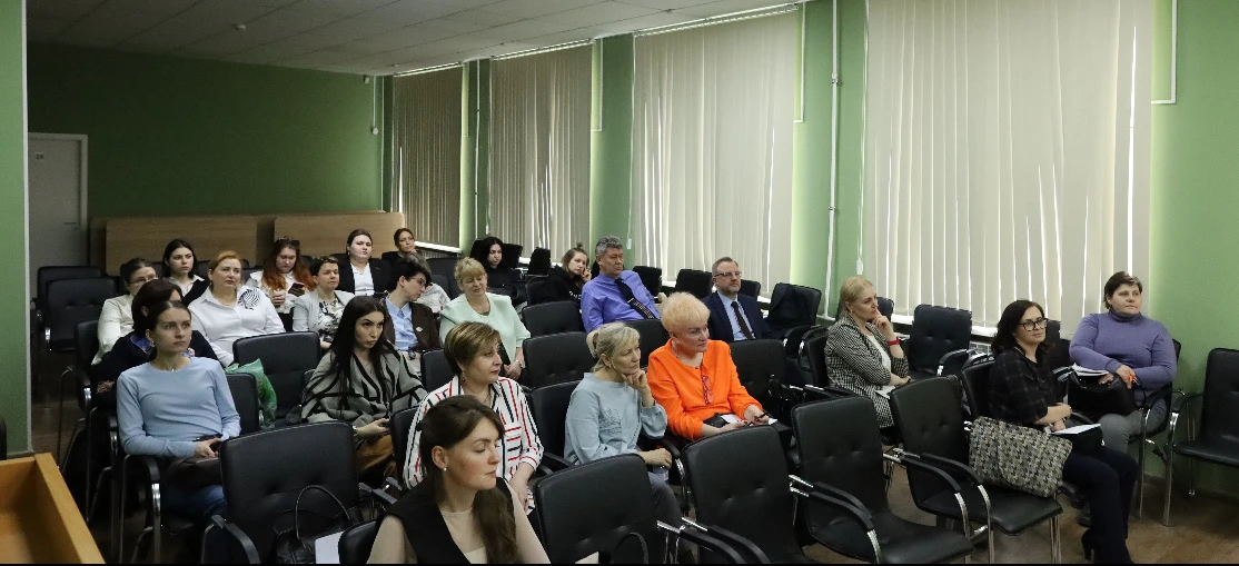 26 марта в Информационно-методическом центре Адмиралтейского района прошел семинар для ...