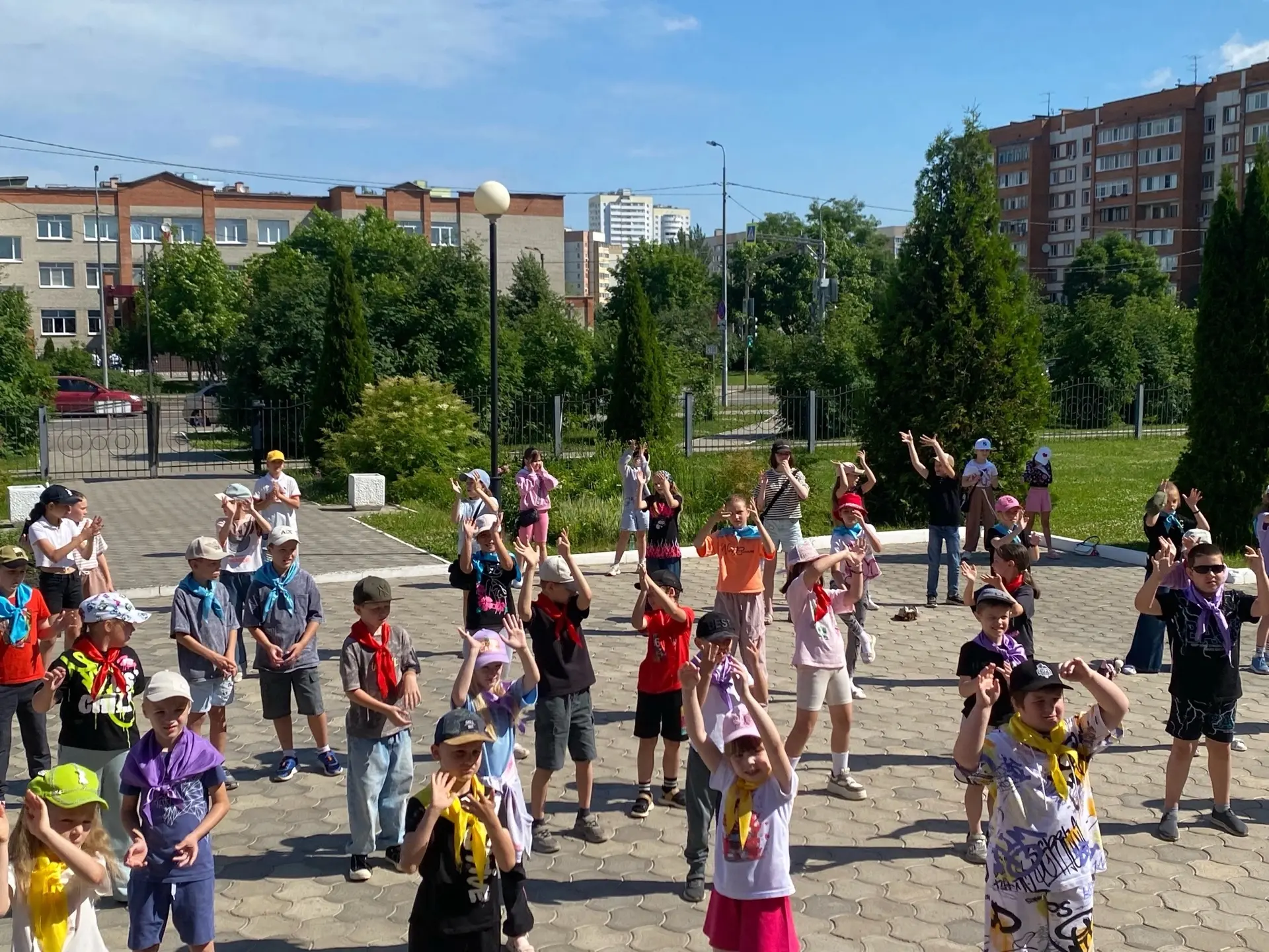 ☀15 день летней смены «Сурские Орлята: под знаком Единства»☀ 
 
День начался с бодрой утренней заряд