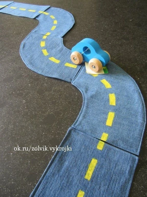 ИГРУШКА-ДОРОГА ИЗ СТАРЫХ ДЖИНСОВ+СУМКА ИЗ ДЖИНСОВ И РУБАШКИ