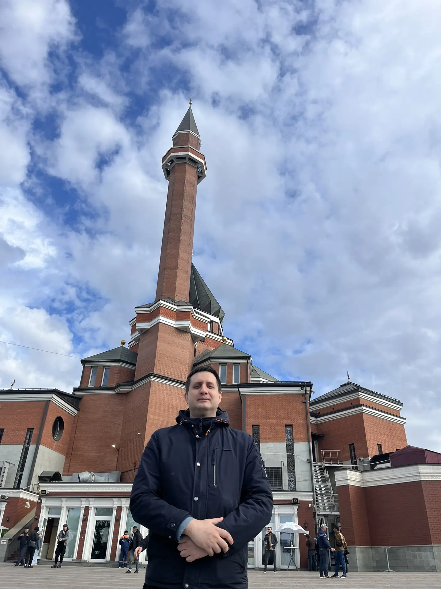 Поздравляю всех мусульман с благословенным праздником Ид аль-Адха — Курбан-байрам!