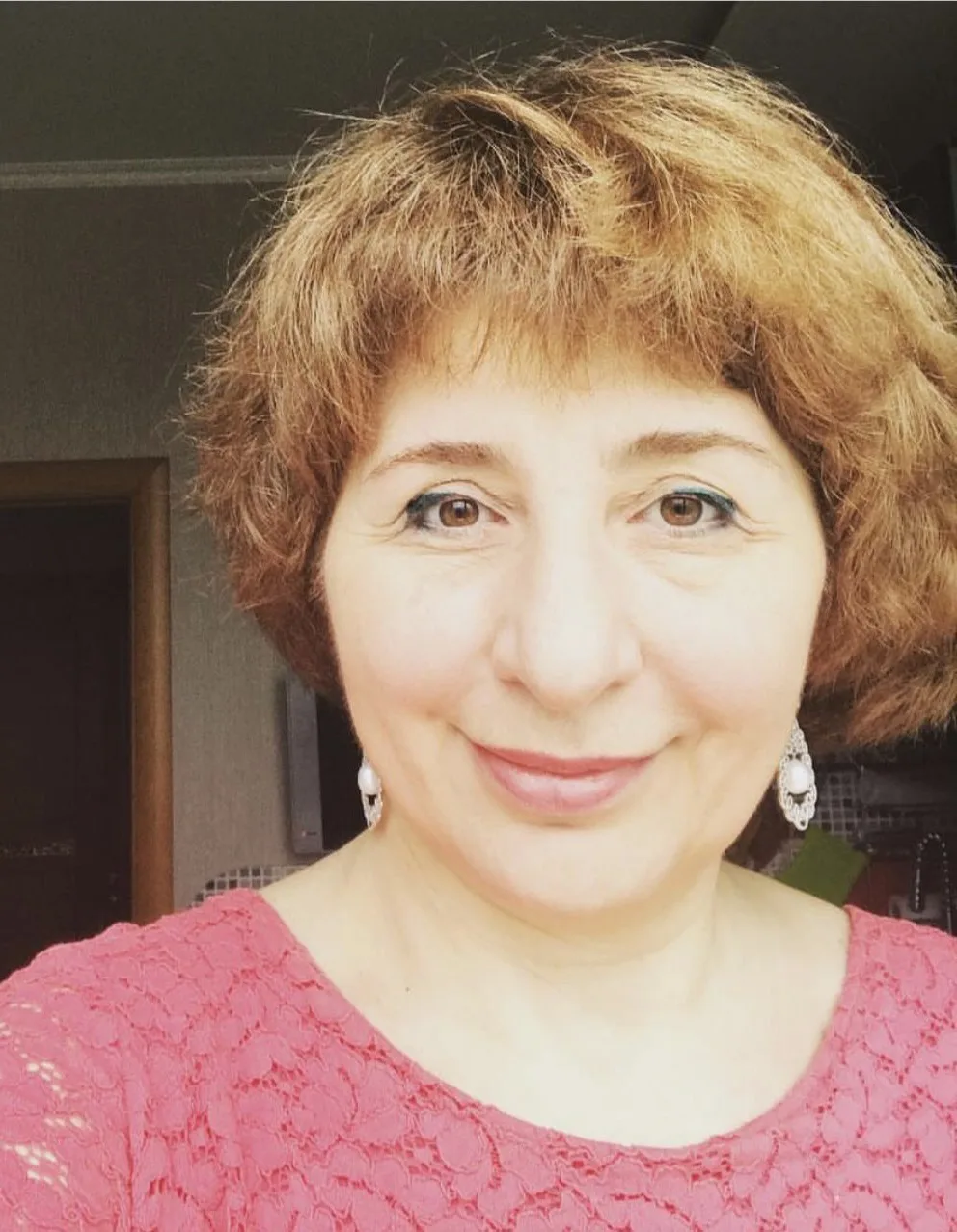 Когда труд ценят, это всегда трогательно.

Но когда благодарность облекается в стихи — и эти стихи н