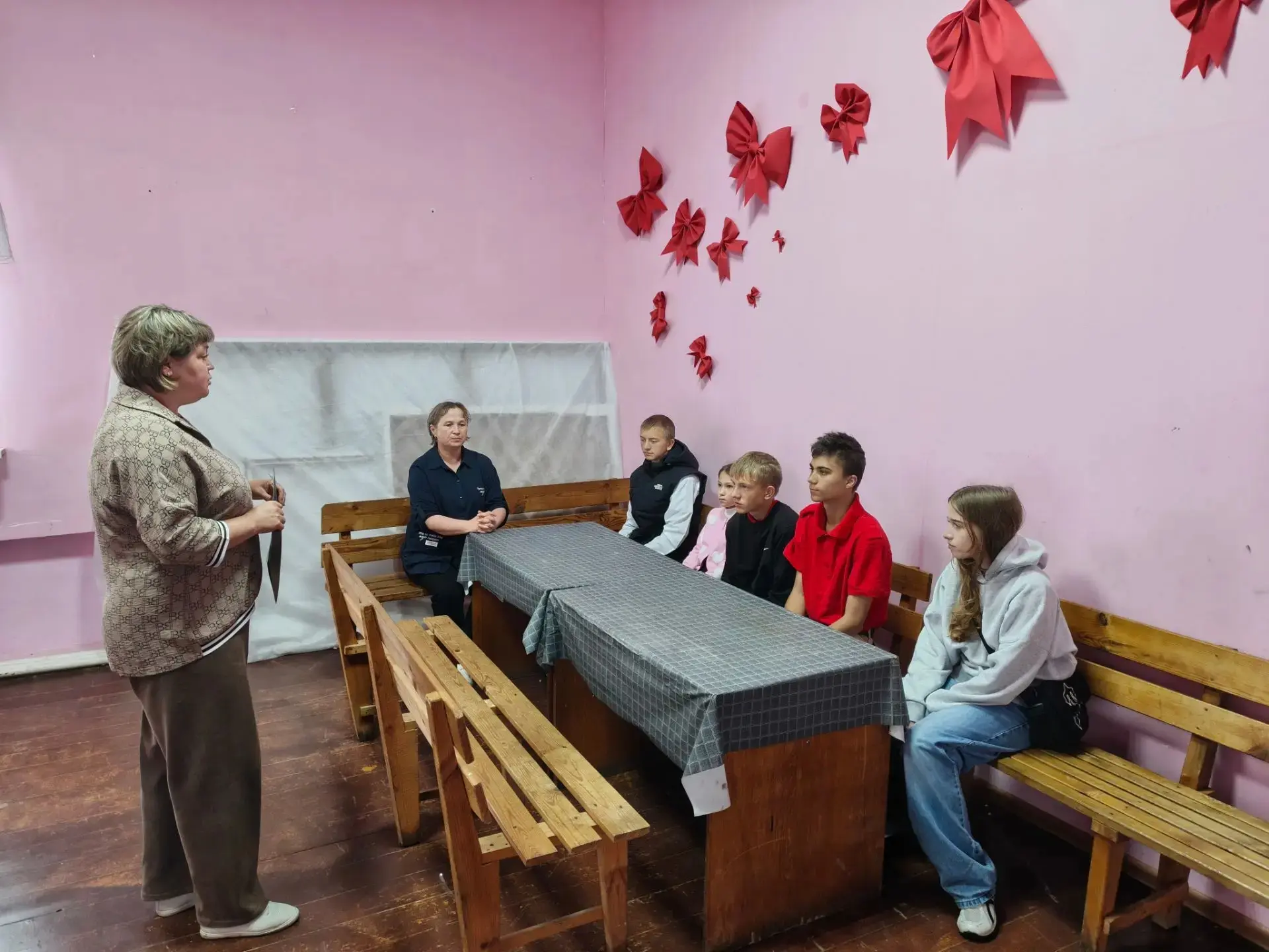 Сегодня в Ореховской средней школе прошла беседа антинаркотической направленности с учащимися. Главн