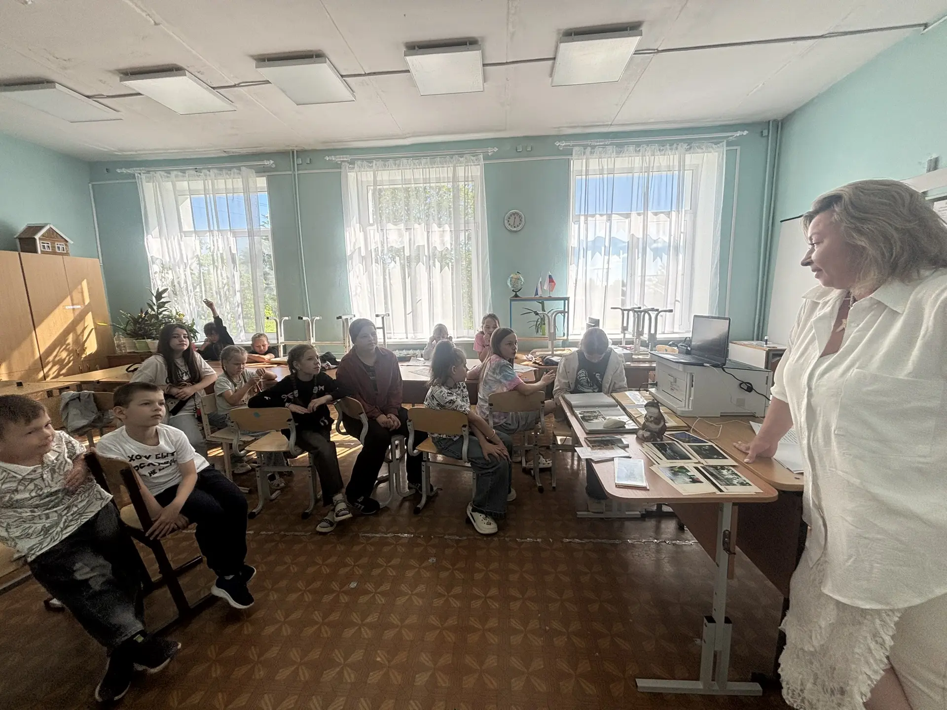 🐿️Квиз-игра «Знатоки города Краснотурьинска» как 
путешествие в историю родного края

❓В пришкольно
