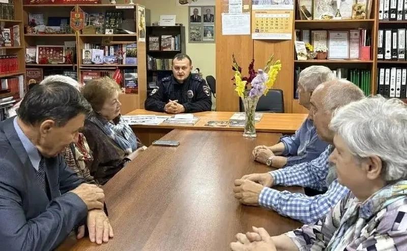 🛡️ Жителям Донского рассказали, как распознать мошенников
