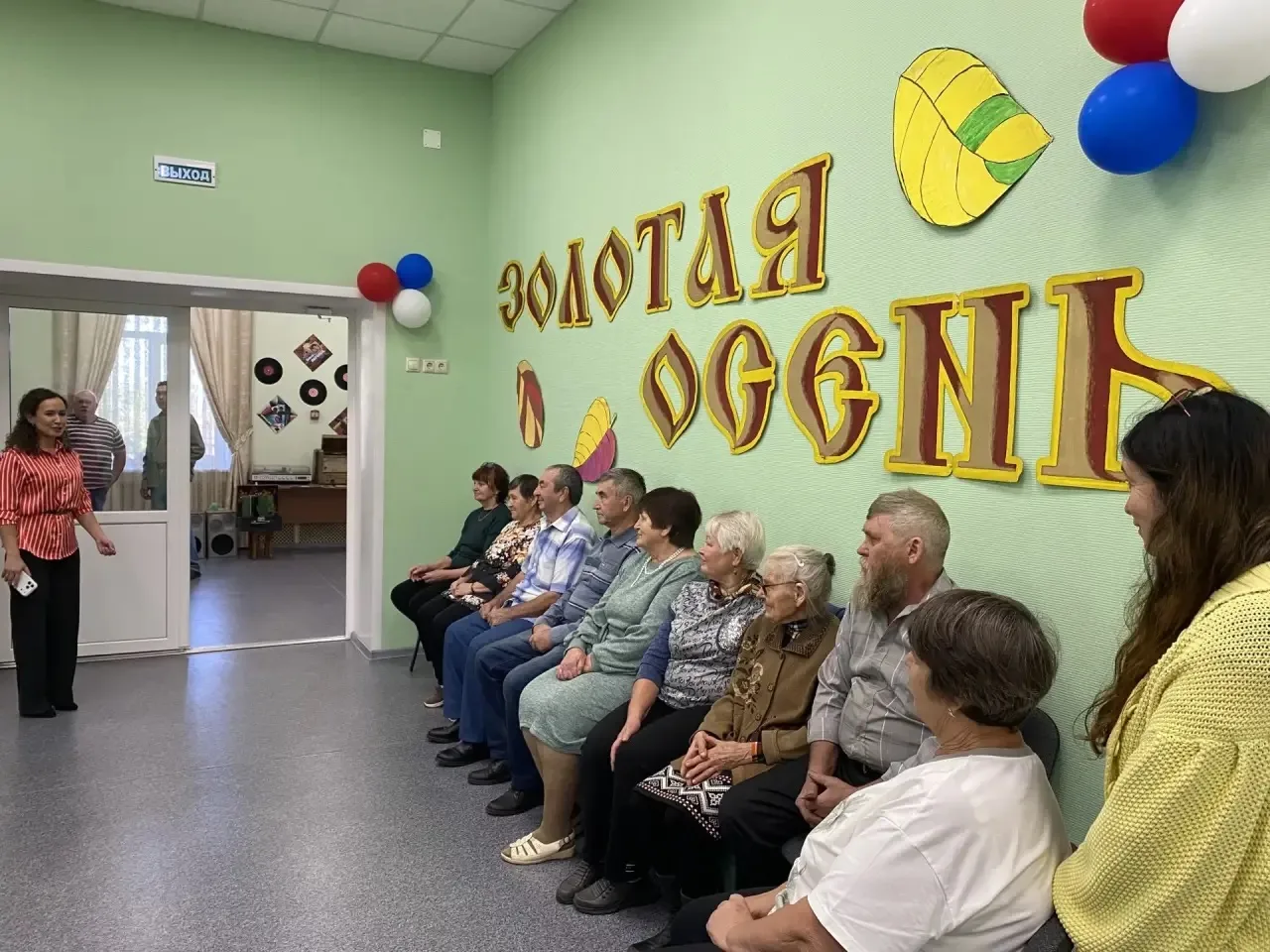 1 октября в ТальжинскомСДК состоялся праздник для старшего поколения: поздравление глав...