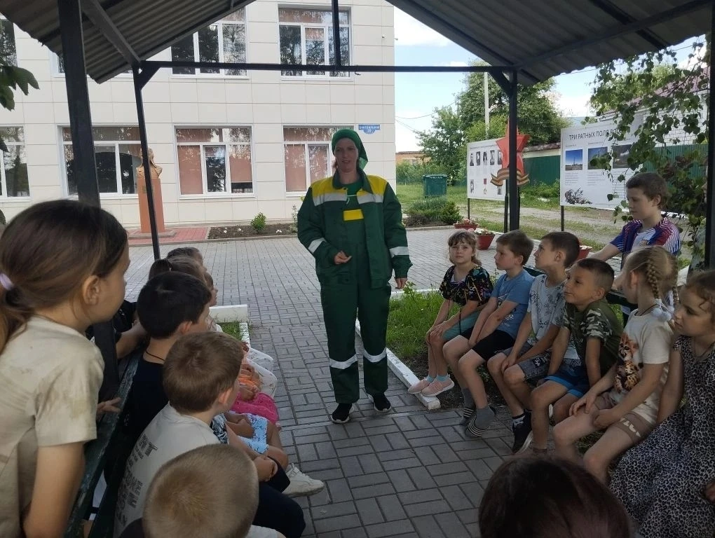 🌾 Проект «АгроСТАРТ»: знакомимся с востребованными профессиями Красногвардейского округа!

В рамках