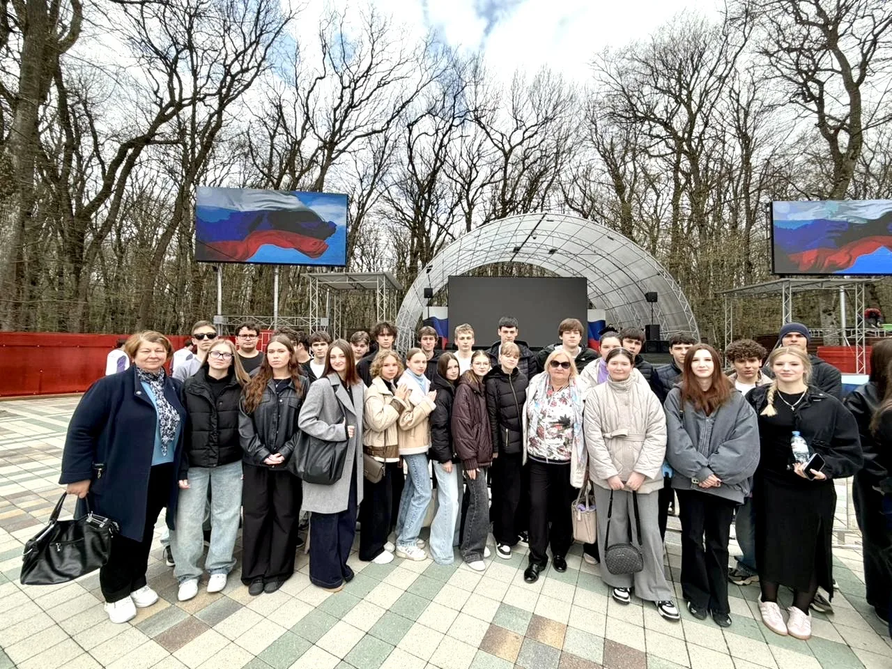 🗓 17 апреля 2026 года учащиеся 10‑А и 10‑Б классов приняли участие в ежегодном Фестивале профессий и
