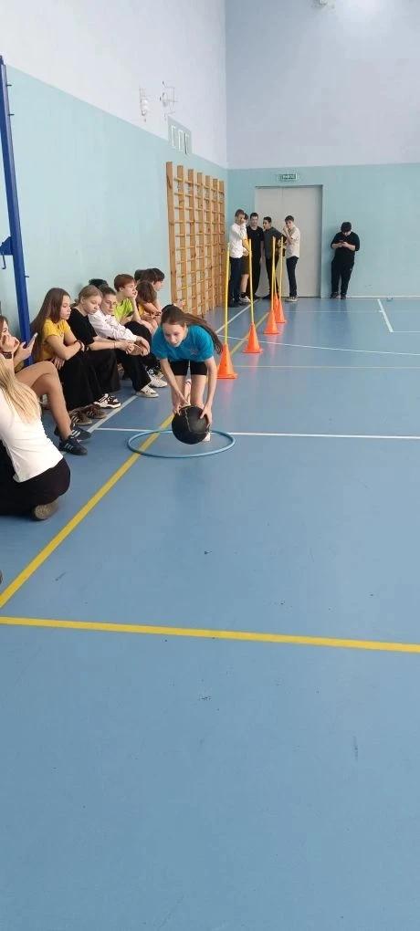 🏅 Соревнования «Полоса препятствий» в 5-х классах! 🏅  В период с 16 по 18 февраля наши пятиклассники
