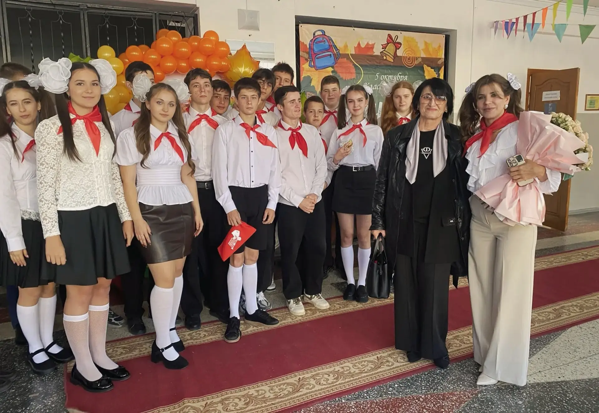 🍁Дорогие наши, мудрые и любимые ветераны педагогического труда!