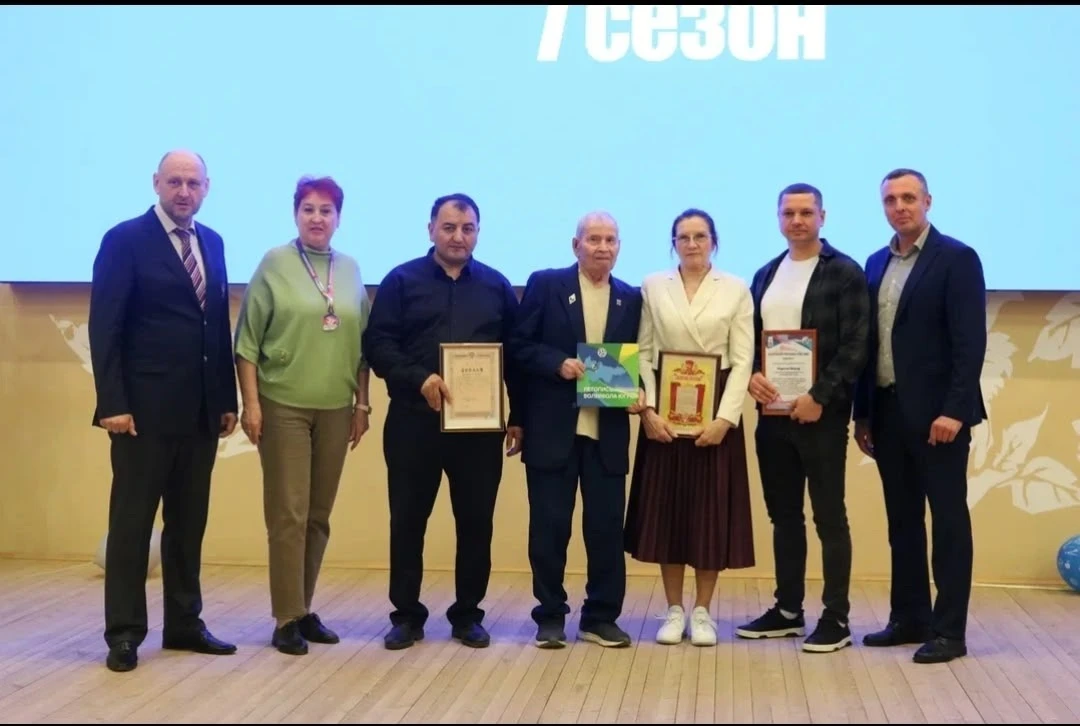 🏐 Ура! Бронза в 7-м сезоне Школьной волейбольной лиги — наша команда снова в тройке! 👏🎉  Каждый год 