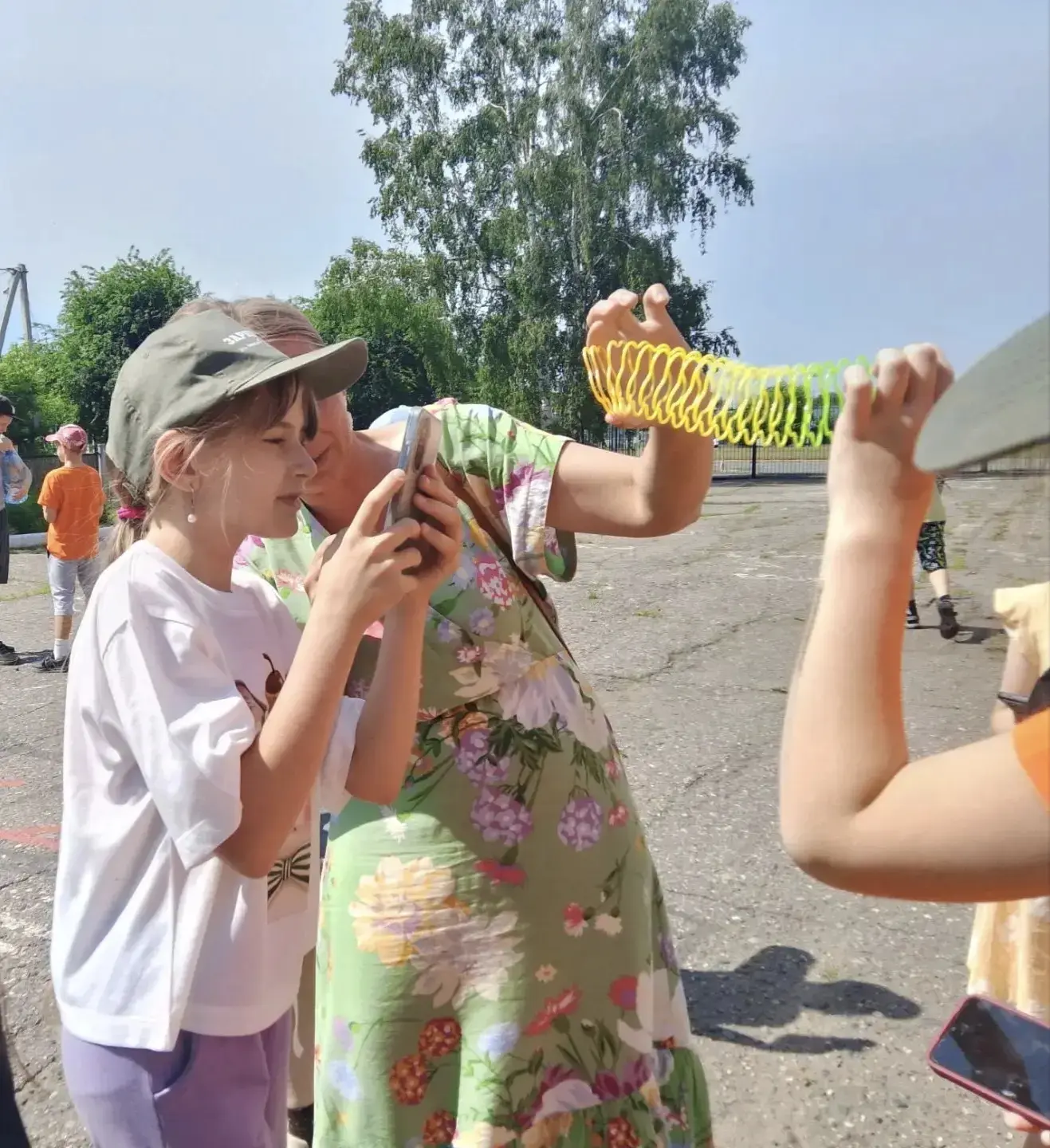 🎨 День мастеров в лагере «Радуга здоровья»: как мы создавали, творили и удивляли!

Солнечное утро н