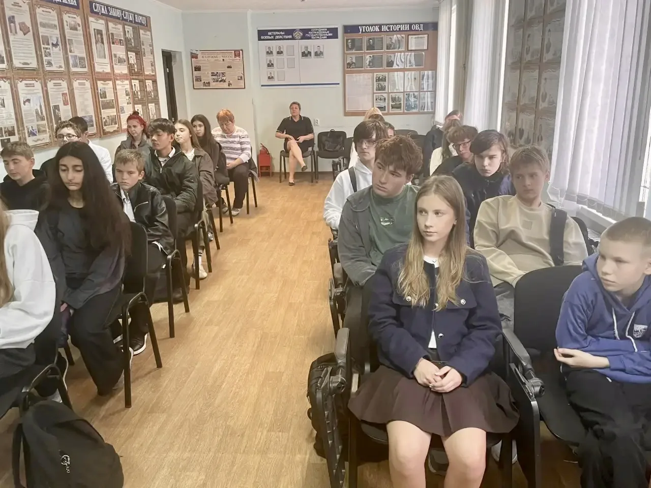 🚨 ЗА КАЖДЫМ ПРОСТУПКОМ — ОТВЕТСТВЕННОСТЬ! СЕГОДНЯ ШКОЛЬНИКИ УЗНАЛИ ВСЮ ПРАВДУ ОТ ПОЛИЦ...