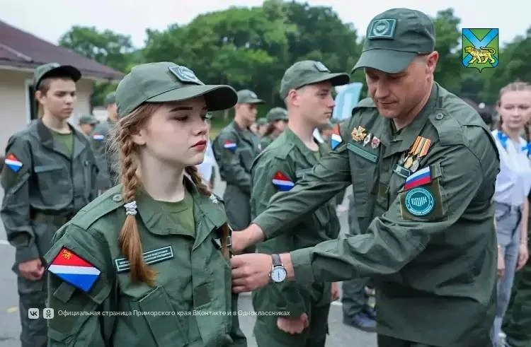🏆🥇«Время юных героев»: открытие смены в лагере «Юнга»