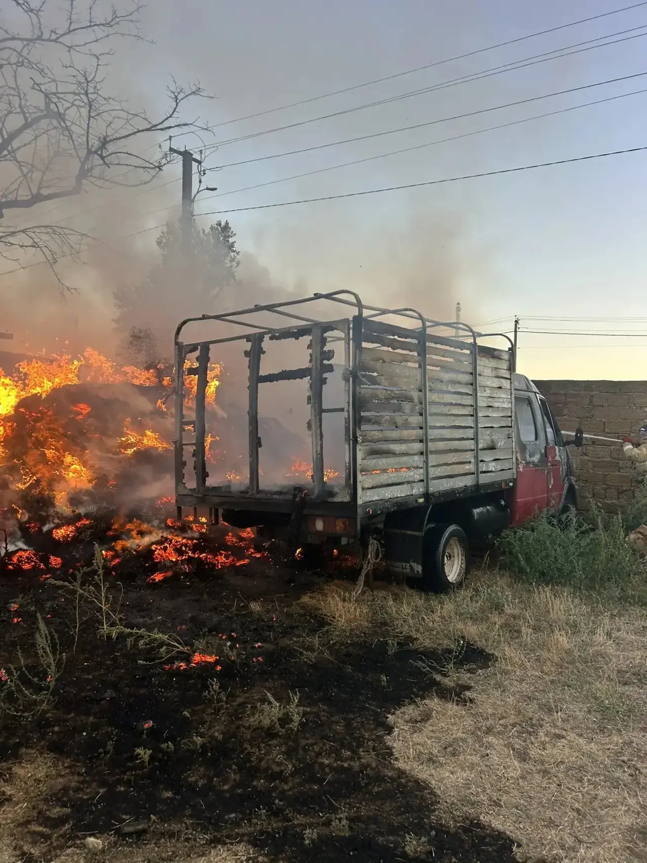 🔥Огнеборцы ликвидировали пожар в Раздольненском районе