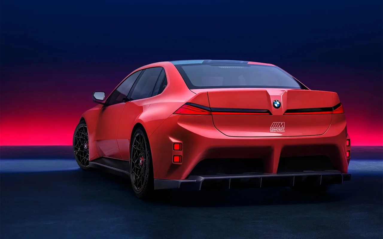 🚀 Новый концепт BMW намекнул на будущие «эмки»

На суточном марафоне в Ле-Мане компания BMW предста