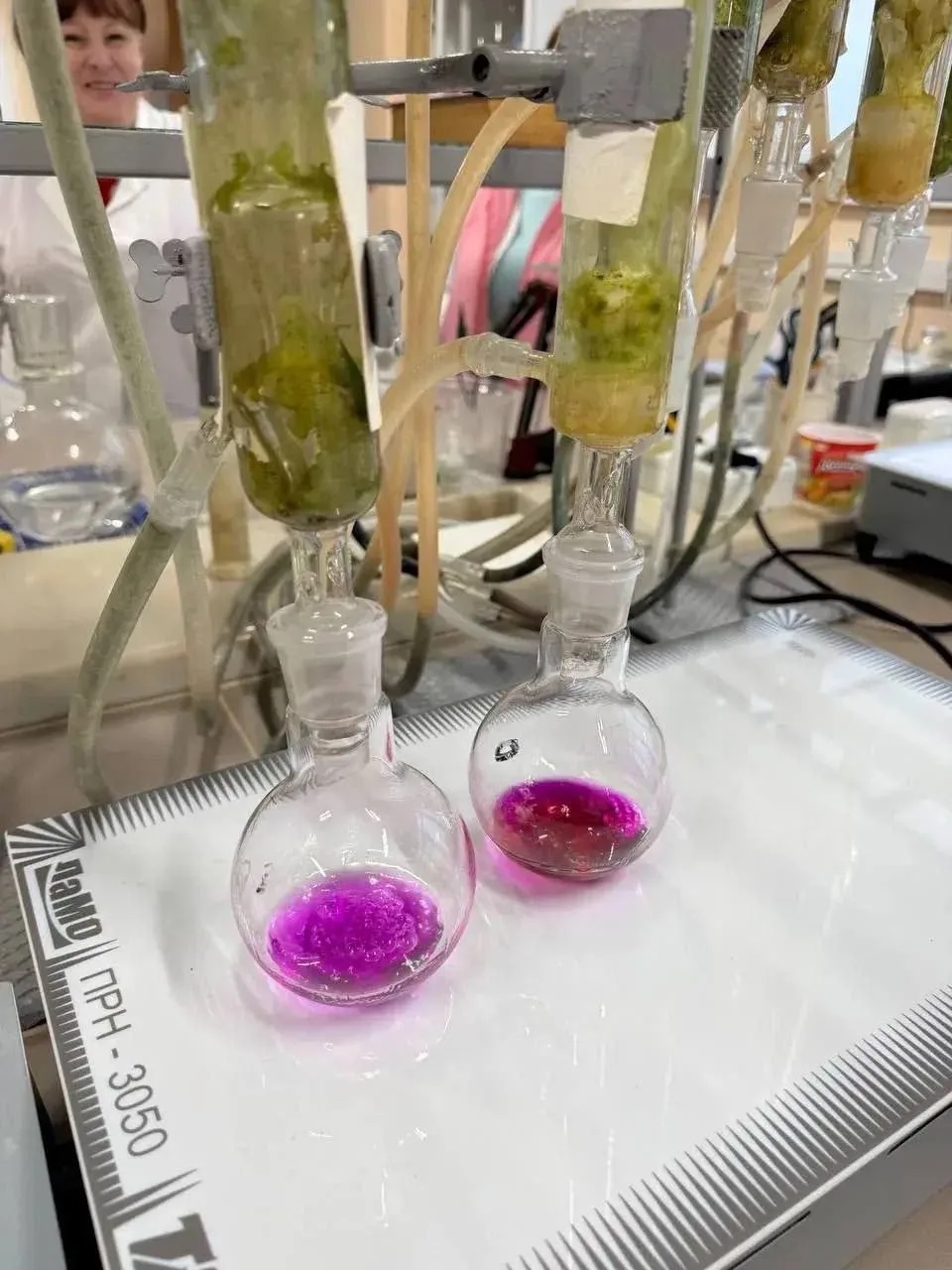 👨‍🔬 Ежегодно в последнее воскресенье мая профессиональный праздник отмечают работники...